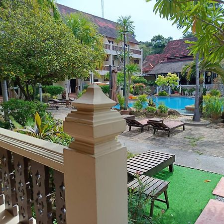 Ban Nam Mao Resort Na Chom Thian Eksteriør billede