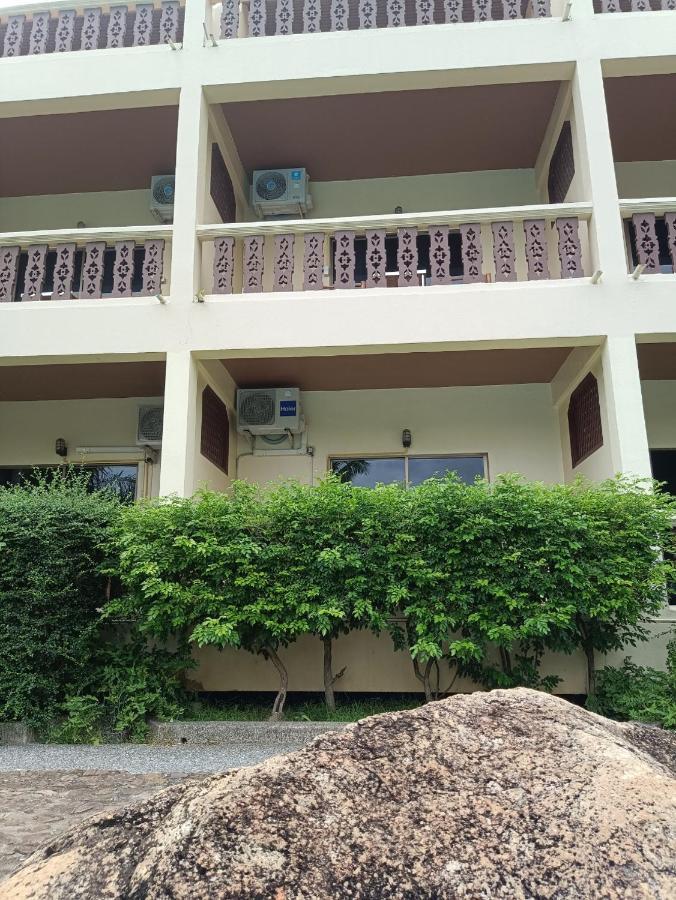 Ban Nam Mao Resort Na Chom Thian Eksteriør billede