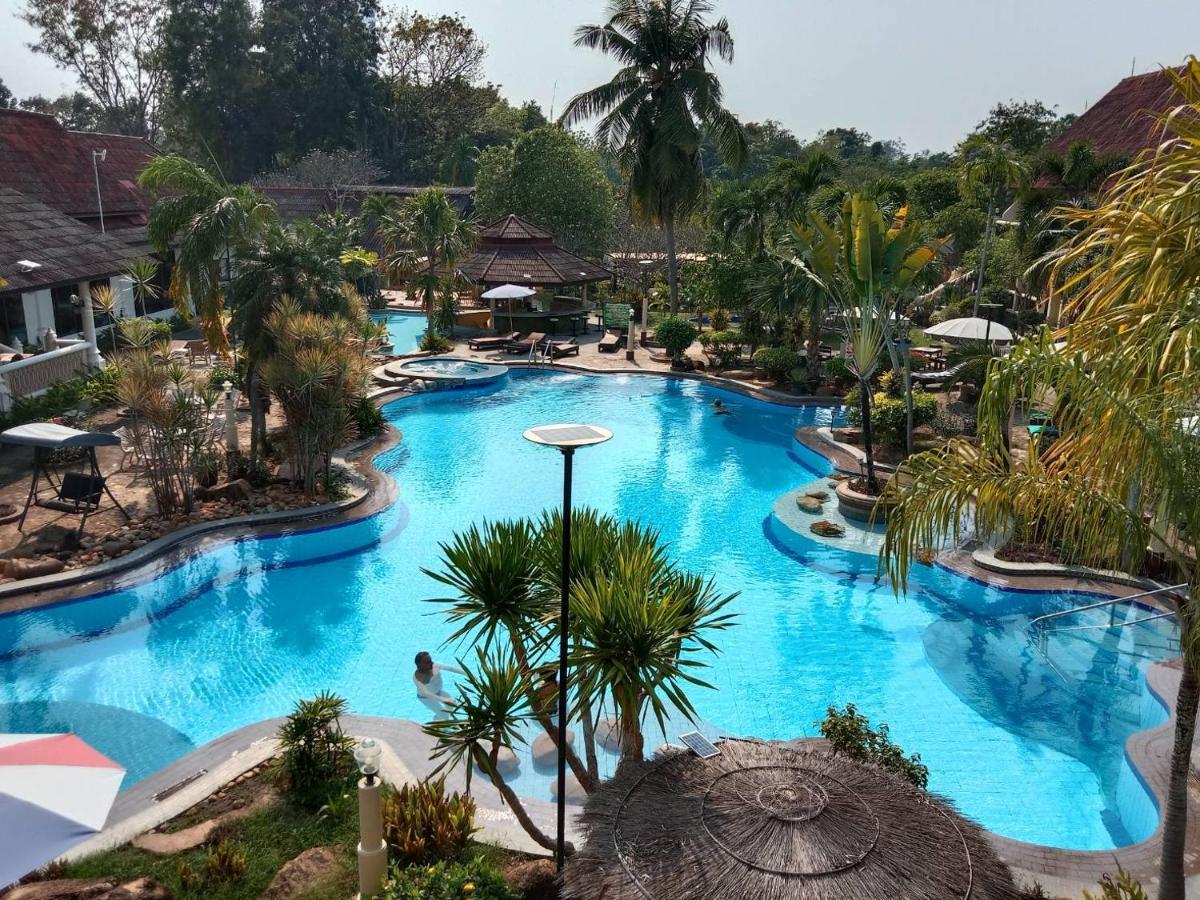 Ban Nam Mao Resort Na Chom Thian Eksteriør billede