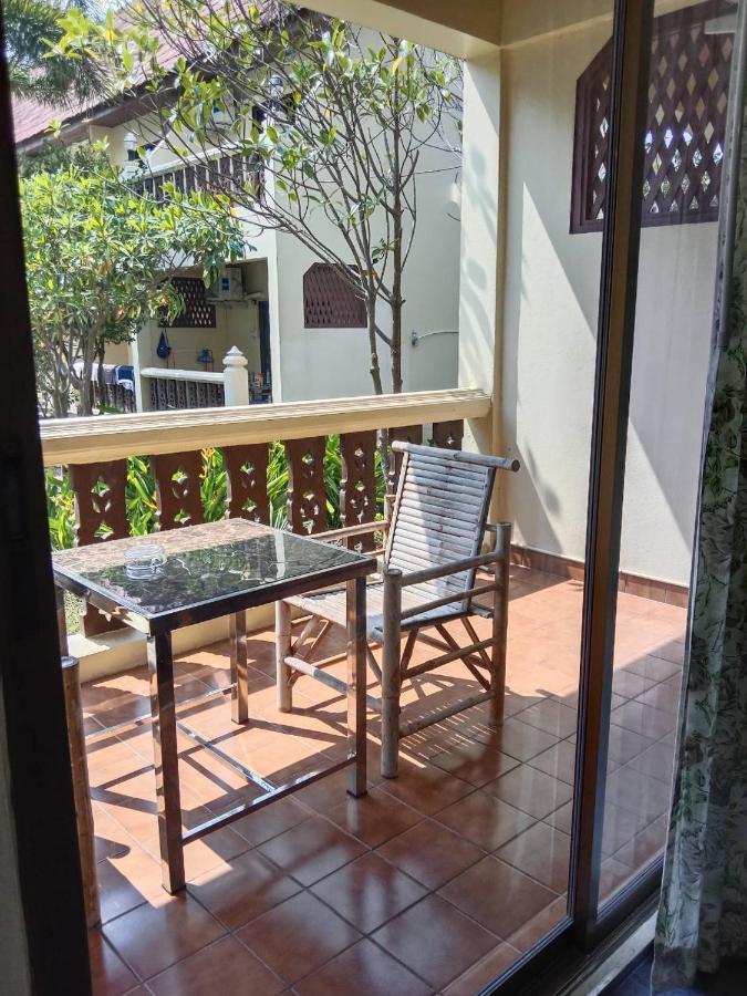 Ban Nam Mao Resort Na Chom Thian Eksteriør billede